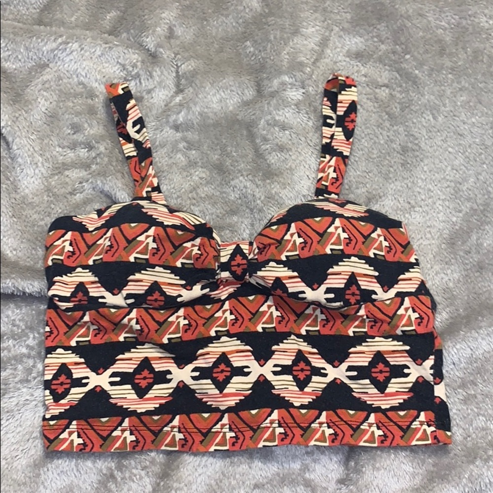 Crop top